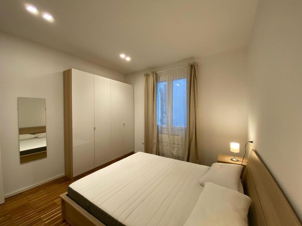 Em Home01 Apartment *